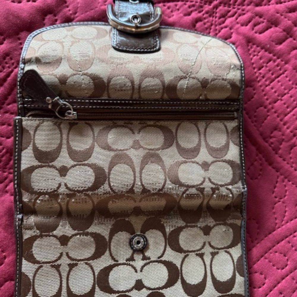 Coach wallet, brown, good condition